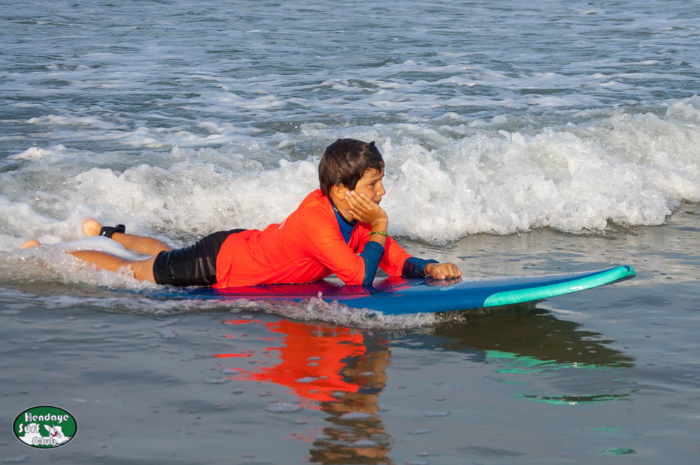 HBSC Reprise des cours de surf enfants Mardi à Hendaye